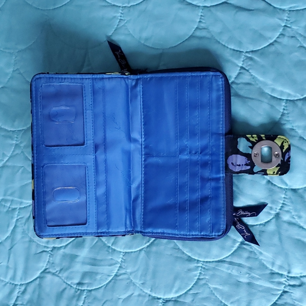 Wallet - Picture 2 of 4